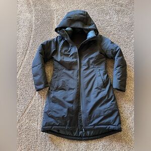 Lululemon NWOT women’s snow warrior parka size 8